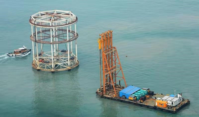 Столбец 1800 Rpm Bvem оффшорный Vibroflotation каменный для обрабатывать мягкий слой почвы